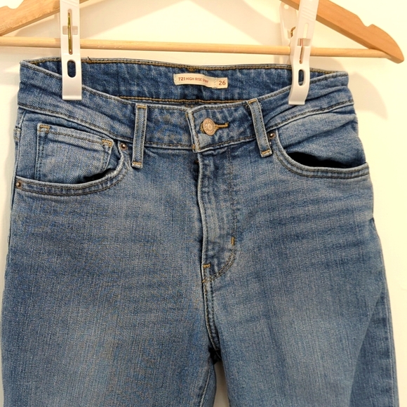 Levi's jeans - Picture 2 of 6